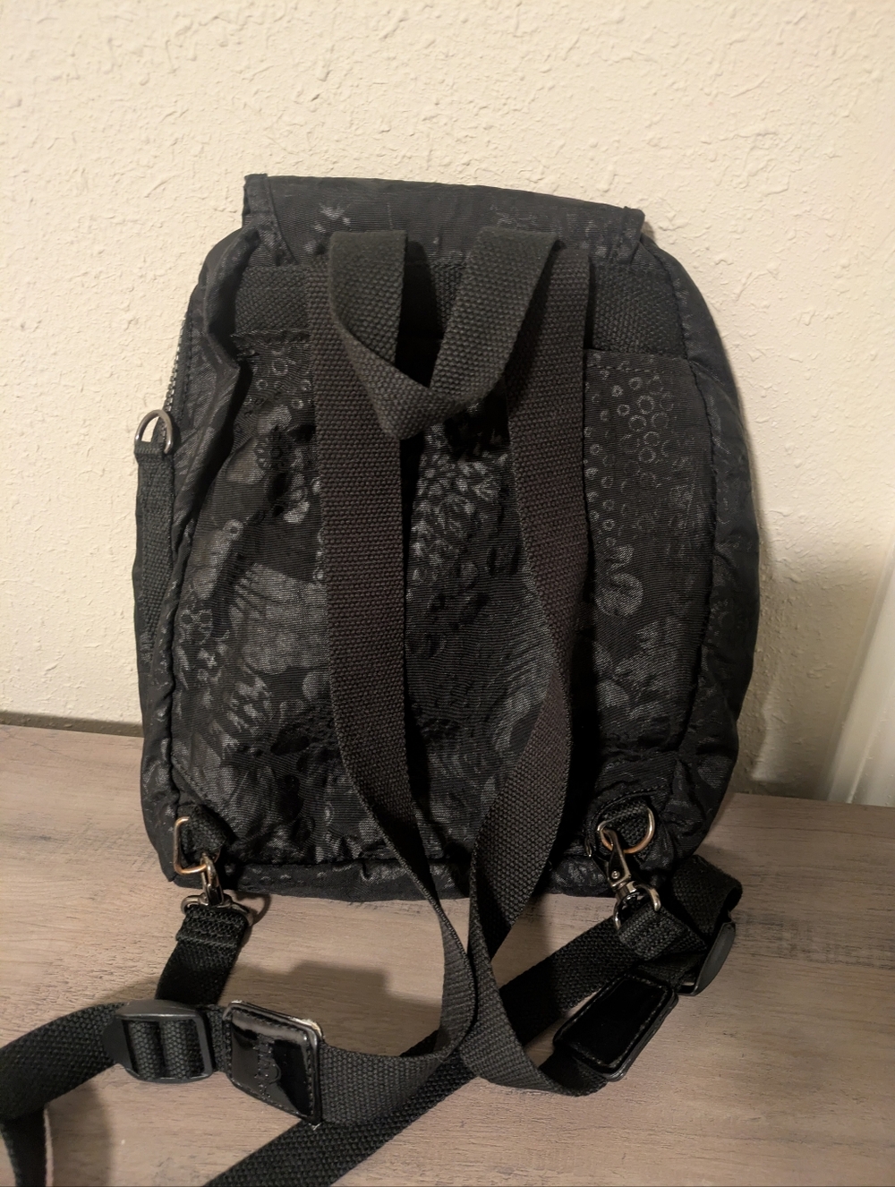 Kipling Backpack - Picture 2 of 3